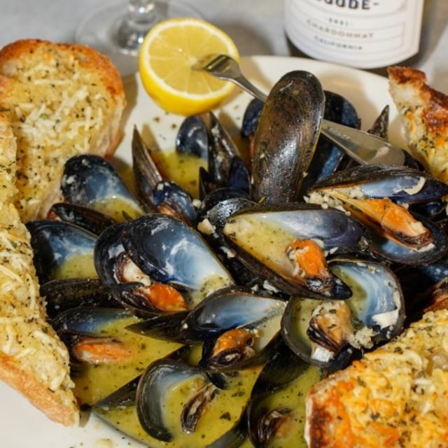 P.E.I. Mussels.
